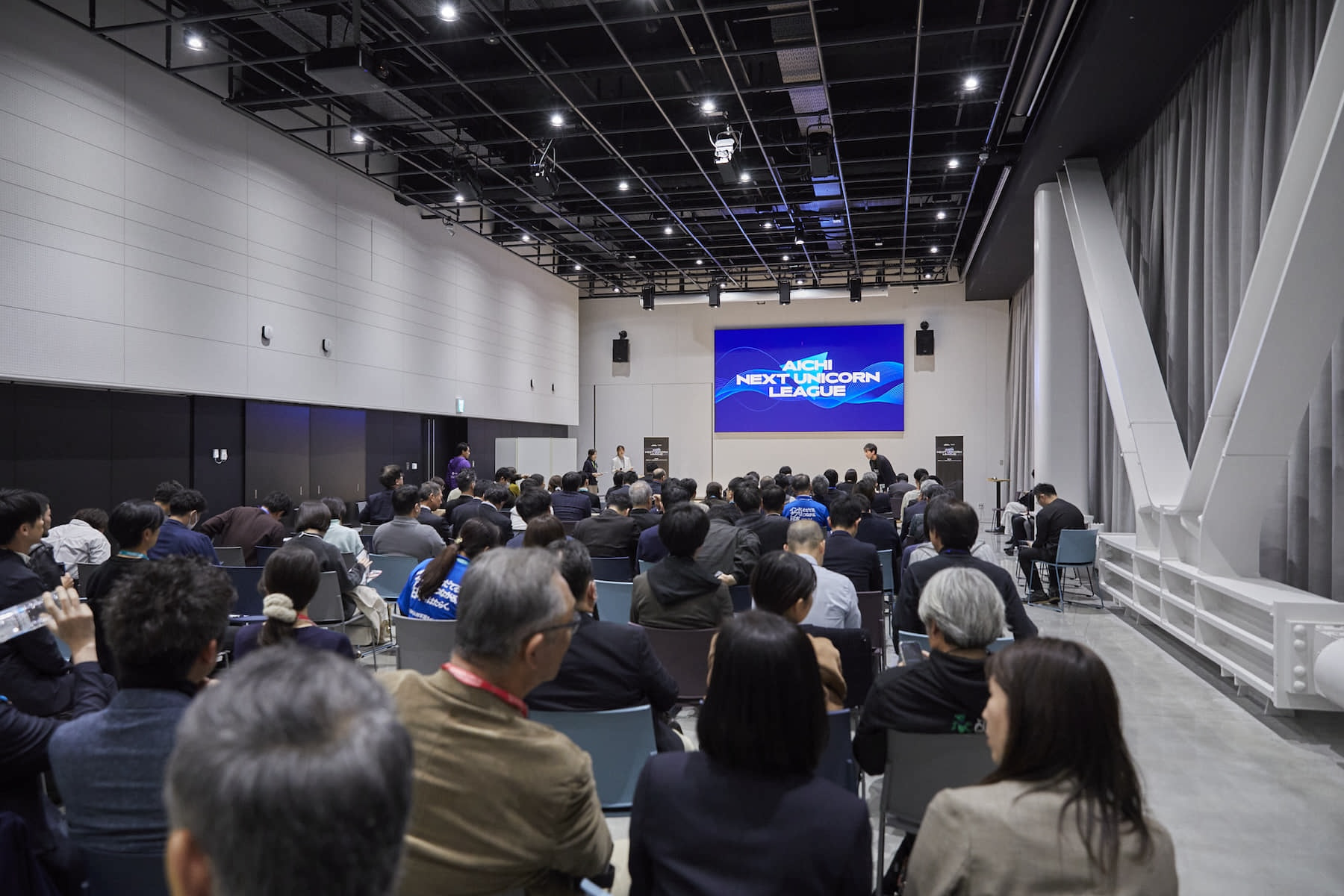 【最終お値下げ】ナゴンスタンス コンビネーションベスト(スカイ・38) 最終公演でこぼれる涙 NEXZが日本初ショーケースで見せた絆と可能性